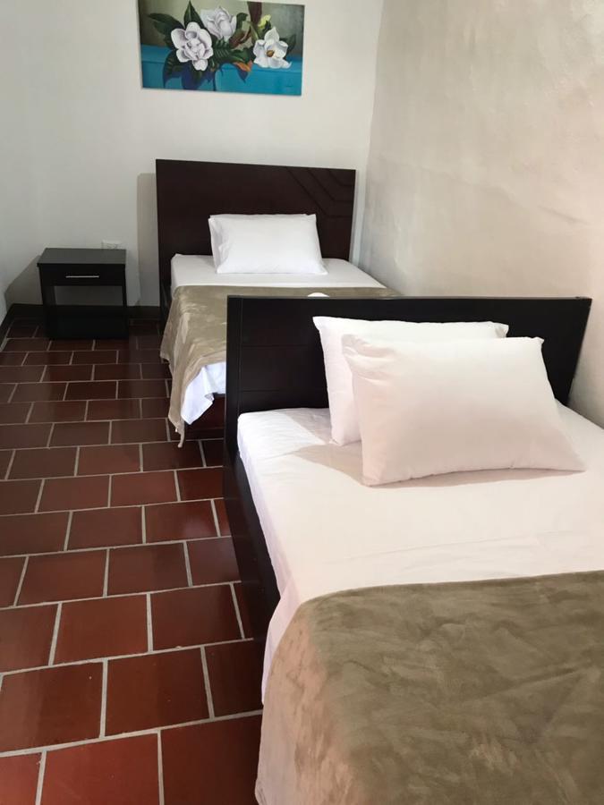 Hostal Rous San Gil Exterior foto